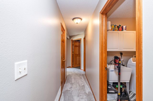 609 W 7th Avenue, Osakis, MN 56360