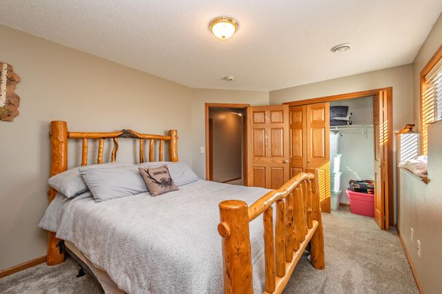 609 W 7th Avenue, Osakis, MN 56360