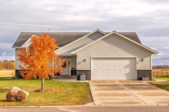 609 W 7th Avenue, Osakis, MN 56360