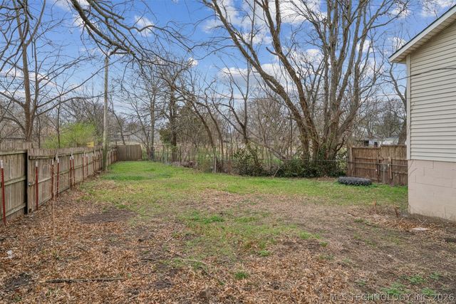 902 SE 2nd Street, Pryor, OK 74361