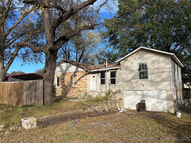 902 SE 2nd Street, Pryor, OK 74361