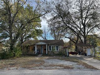 902 SE 2nd Street, Pryor, OK 74361