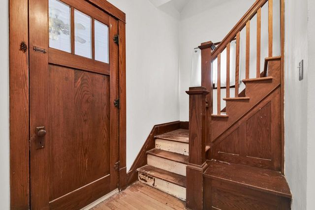 1031 W Washington STREET, West Bend, WI 53095