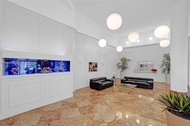 3600 Mystic Pointe Dr 1117, Aventura, FL 33180