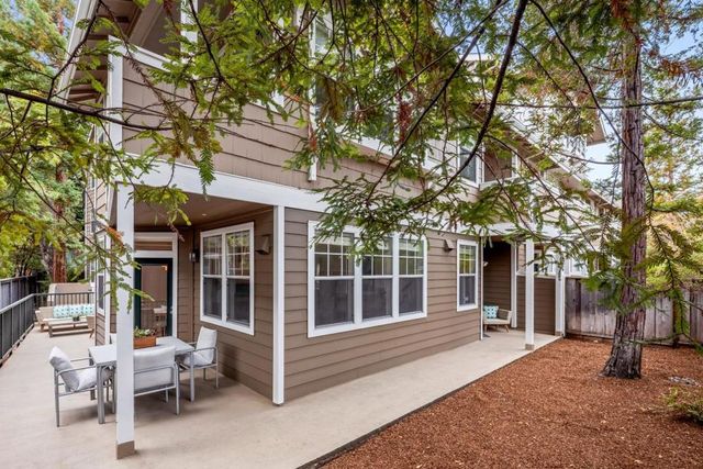 2160 Santa Cruz Avenue 22, Menlo Park, CA 94025