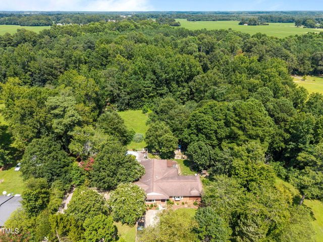 1413 Bud Hawkins Road, Dunn, NC 28334