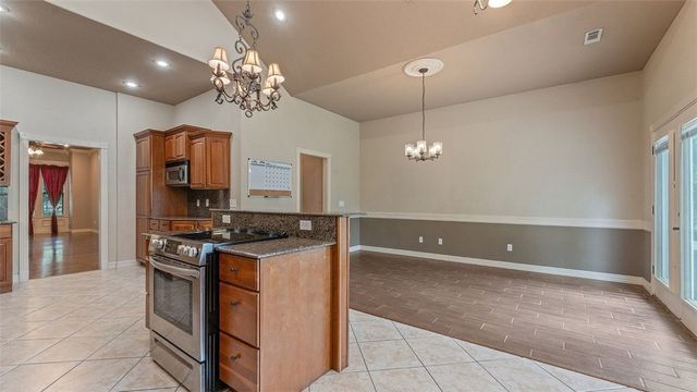 6502 Hearth Stone Drive, Rogers, AR 72758