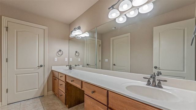 6502 Hearth Stone Drive, Rogers, AR 72758