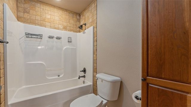 6502 Hearth Stone Drive, Rogers, AR 72758