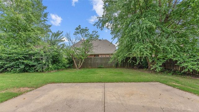 6502 Hearth Stone Drive, Rogers, AR 72758