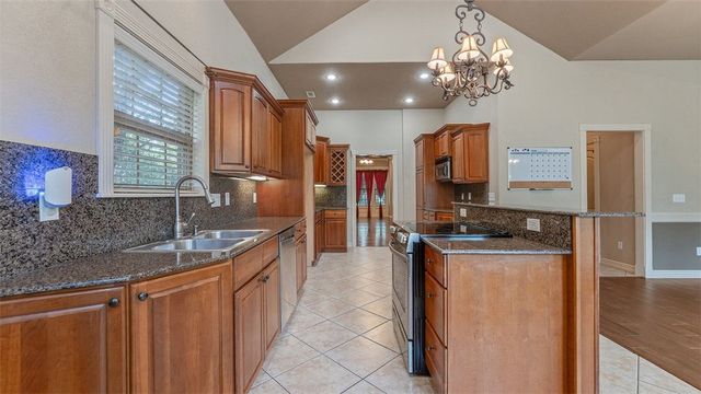 6502 Hearth Stone Drive, Rogers, AR 72758