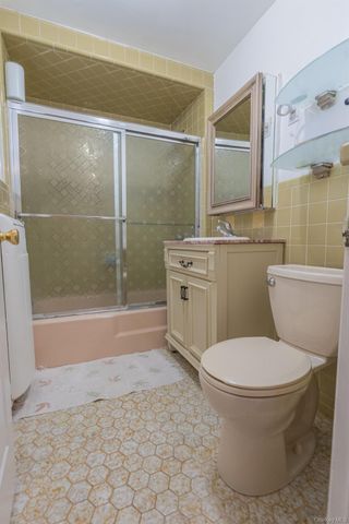 1210 117th Street, College Point, NY 11356