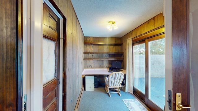 41 Lakeshore Dr, Bellingham, MA 02019