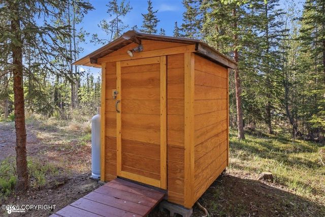 36210 Cottontree Lane, Sterling, AK 99672