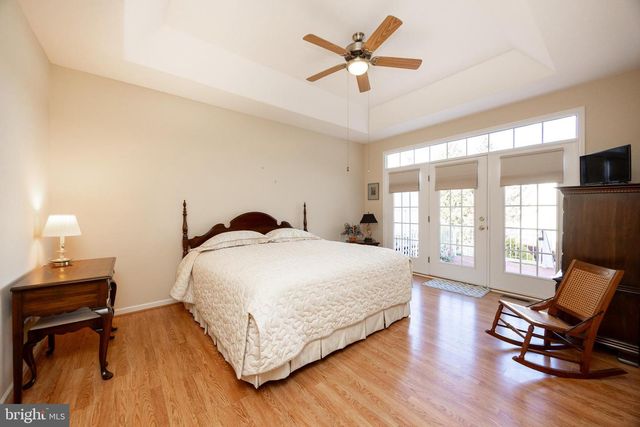 14 S HENLEY DR, Avondale, PA 19311