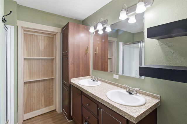 17563 Reno Road, Conroe, TX 77306