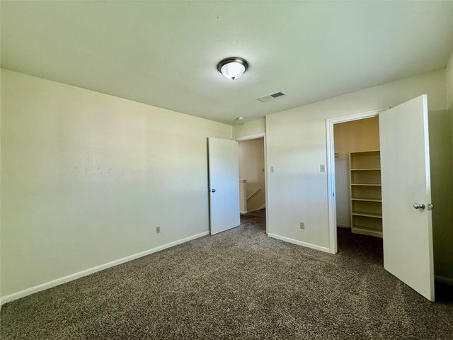 10718 Nobility Drive, Houston, TX 77099