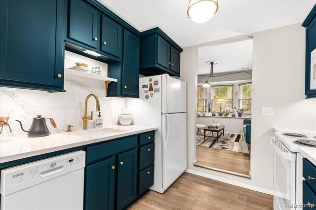 20287 Silver Spring Drive, Northville, MI 48167