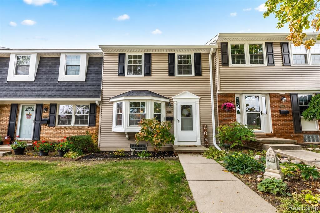 20287 Silver Spring Drive, Northville, MI 48167