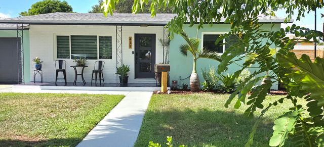 415 Park Avenue, Lake Park, FL 33403