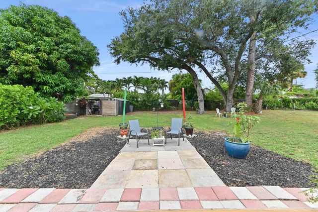 415 Park Avenue, Lake Park, FL 33403