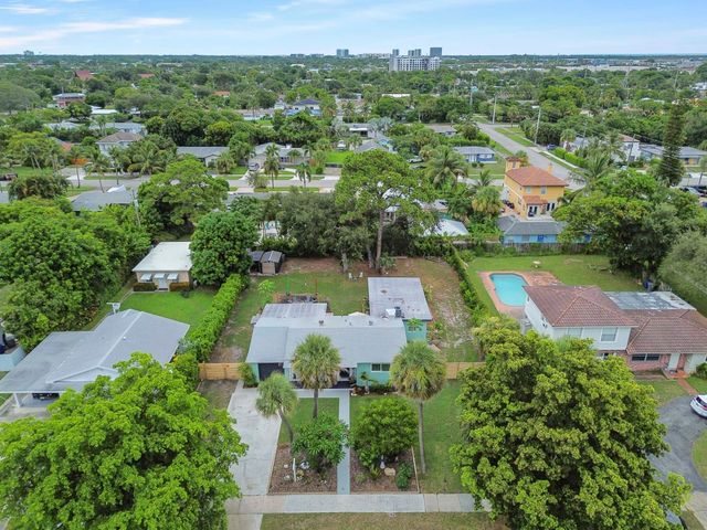 415 Park Avenue, Lake Park, FL 33403