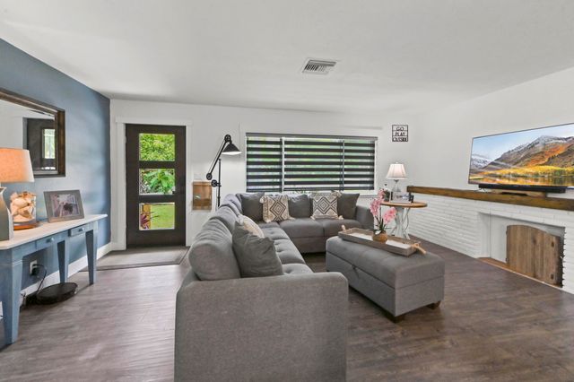 415 Park Avenue, Lake Park, FL 33403