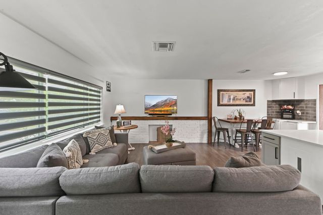 415 Park Avenue, Lake Park, FL 33403