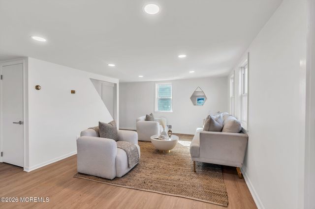 6 Sadie Lane, New Egypt, NJ 08533