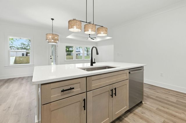 4198 Ida Coon Circle, Niceville, FL 32578