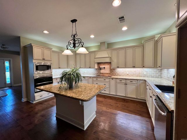 721 Kirkwood, Star City, AR 71667