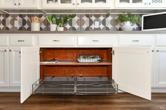 1142 Legion Ave, Napa, CA 94559