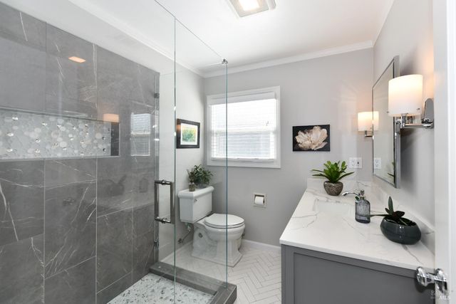 1142 Legion Ave, Napa, CA 94559