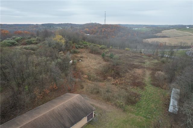 216 E Portersville Rd, Muddy Creek Twp, PA 16051