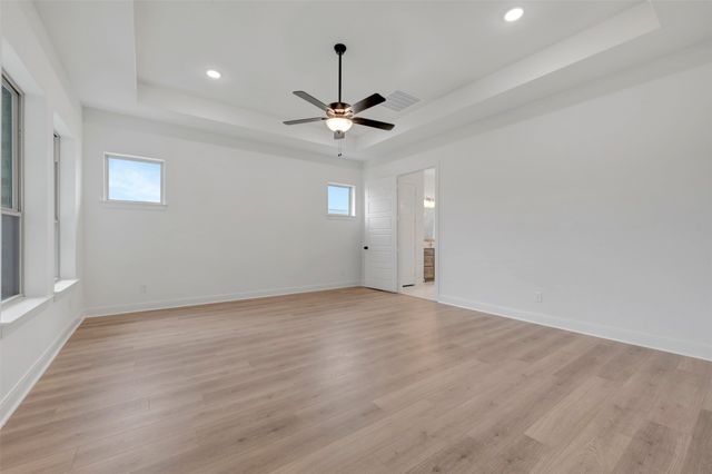 2090 Spotted Fawn Drive, Arlington, TX 76005