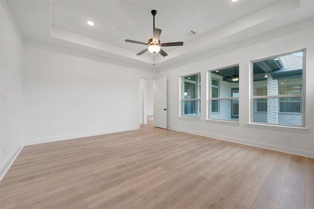 2090 Spotted Fawn Drive, Arlington, TX 76005