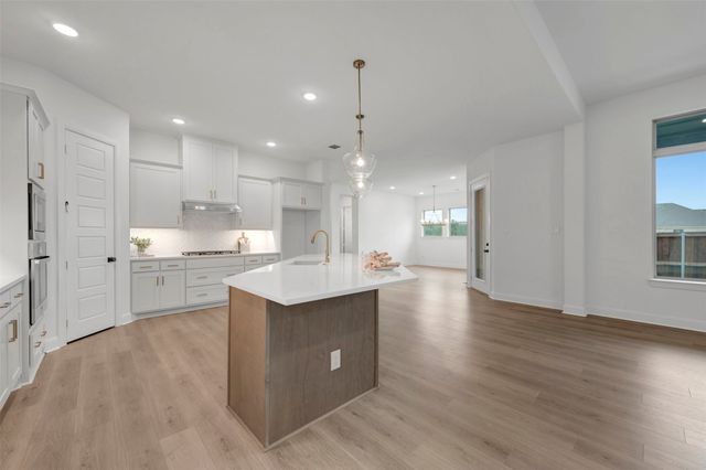 2090 Spotted Fawn Drive, Arlington, TX 76005