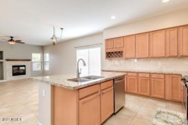 1341 S 173rd Lane, Goodyear, AZ 85338