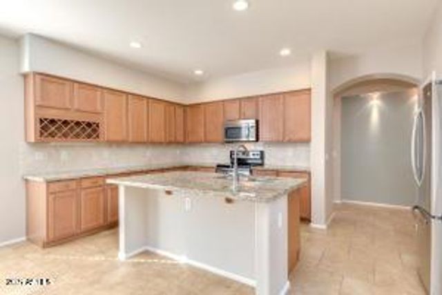 1341 S 173rd Lane, Goodyear, AZ 85338