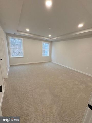 20 GRAYSON LN, Downingtown, PA 19335