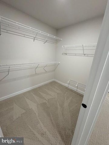 20 GRAYSON LN, Downingtown, PA 19335