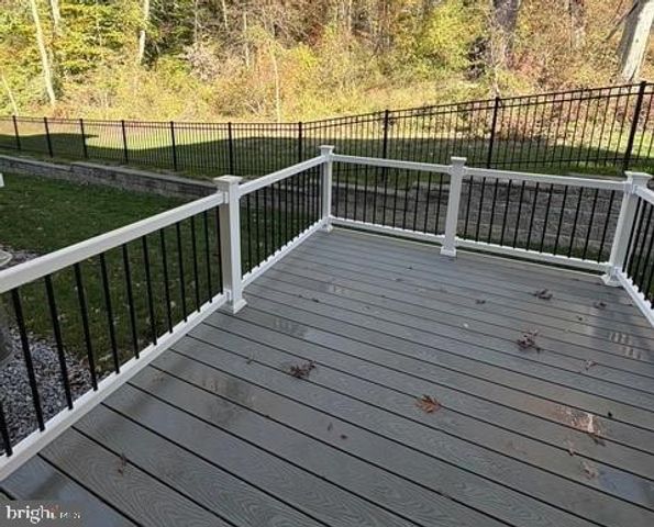 20 GRAYSON LN, Downingtown, PA 19335