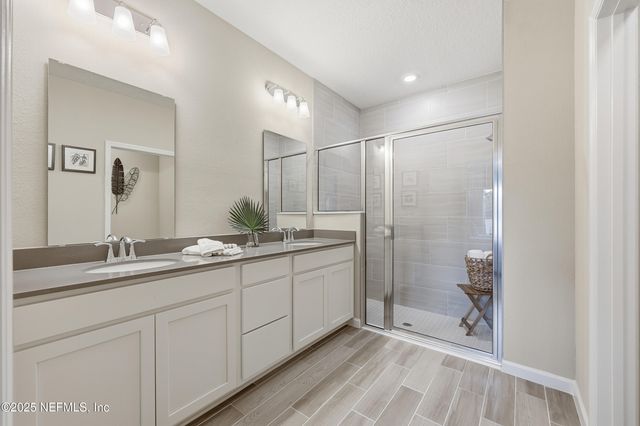 64 ROUND ROBIN Run, St. Johns, FL 32259