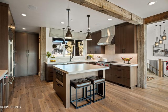 686 N Red Mountain Court, Heber City, UT 84032