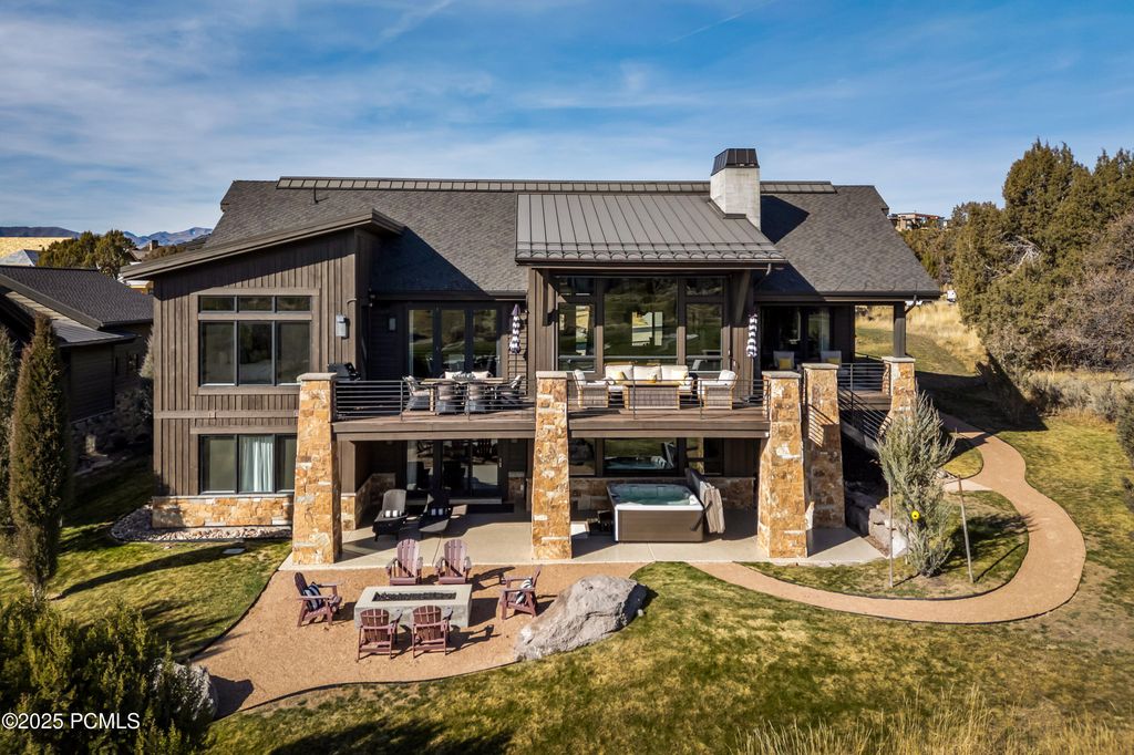 686 N Red Mountain Court, Heber City, UT 84032