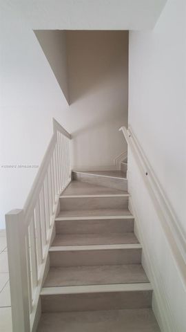 652 NE 191st Terrace 0, Miami, FL 33179