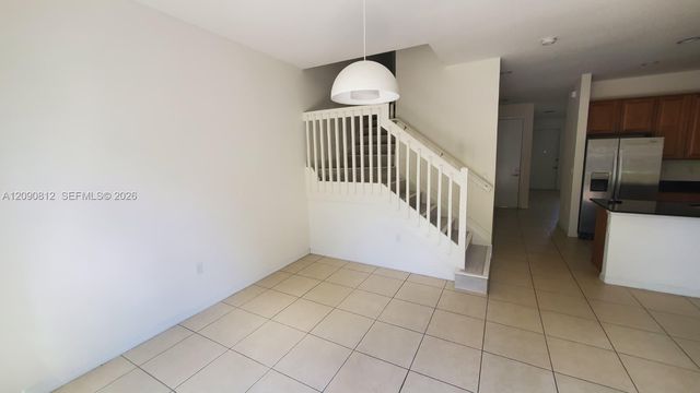652 NE 191st Terrace 0, Miami, FL 33179