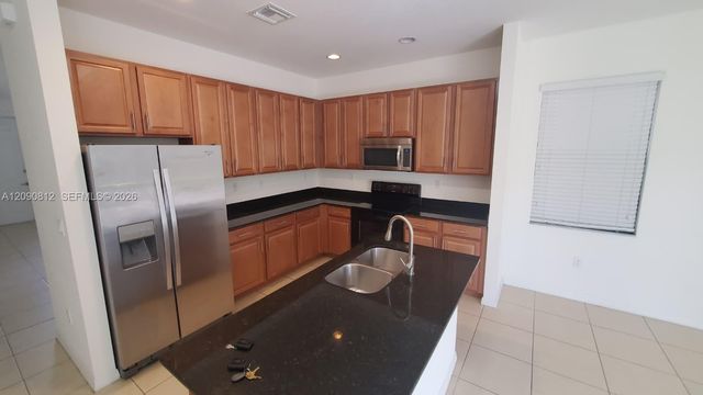 652 NE 191st Terrace 0, Miami, FL 33179