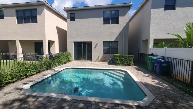 652 NE 191st Terrace 0, Miami, FL 33179
