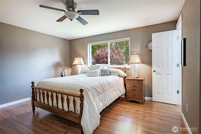 8160 Kayak Way, Blaine, WA 98230